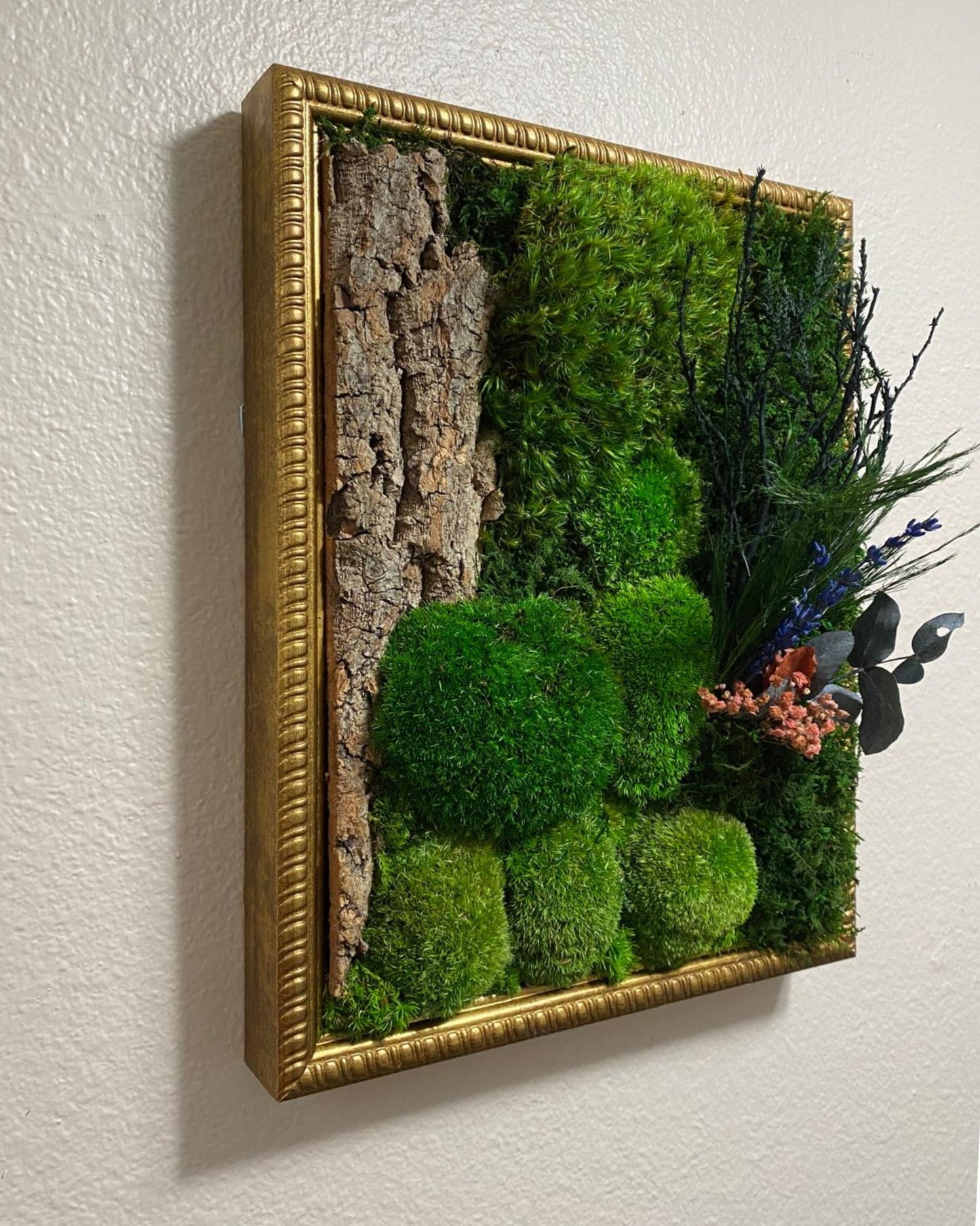 Moss Wall Arts