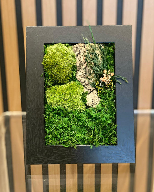 Table Frame Moss Wall