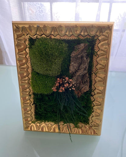 Table Frame Moss Wall